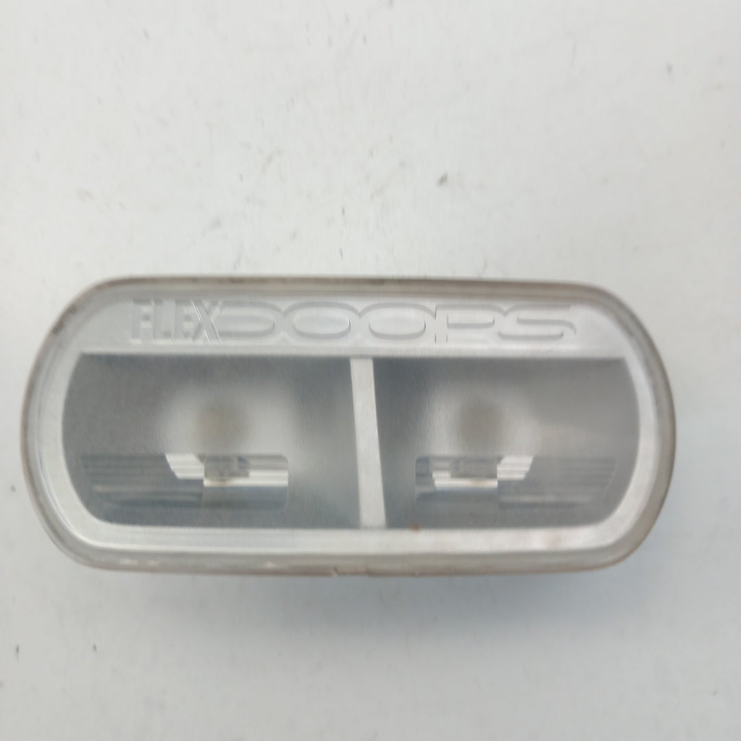 Плафон осветление врата задна лява дясна Opel Meriva B