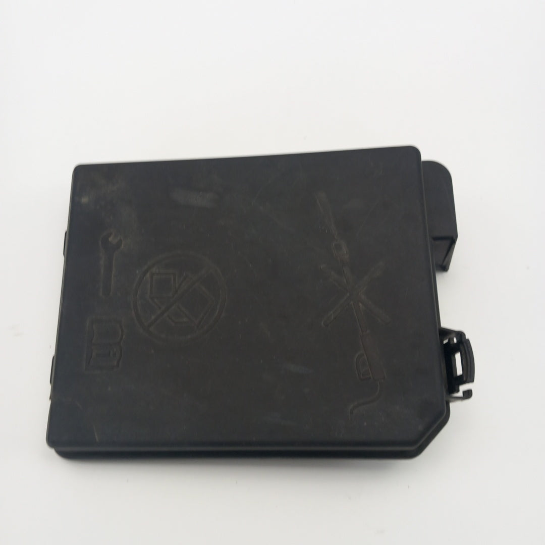 Капак бушониера двигател Opel Corsa E 1,4 Turbo B14NEJ