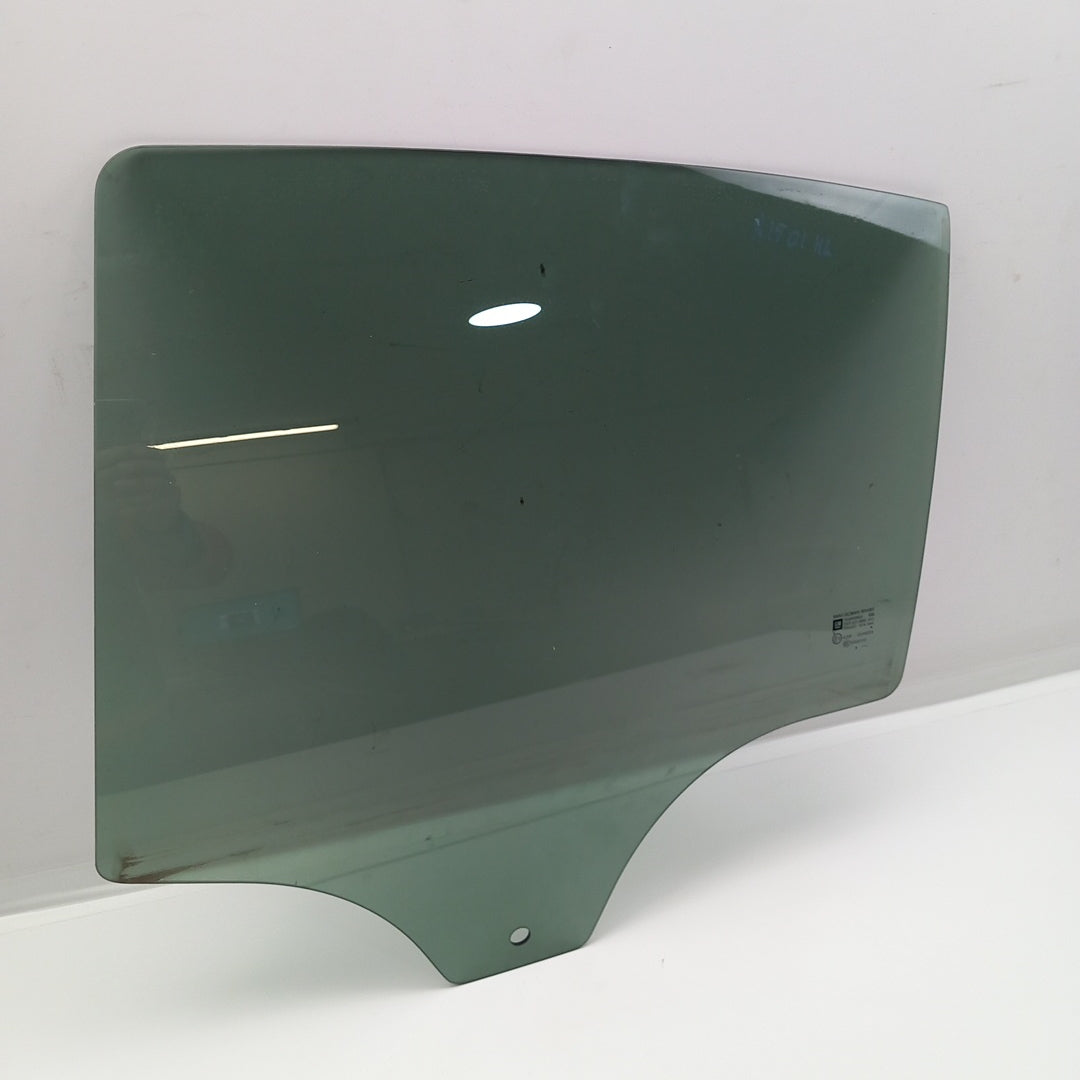 Стъкло врата задна лява тъмно ТРАНСП. 40% МАКС Opel Corsa E 5 врати