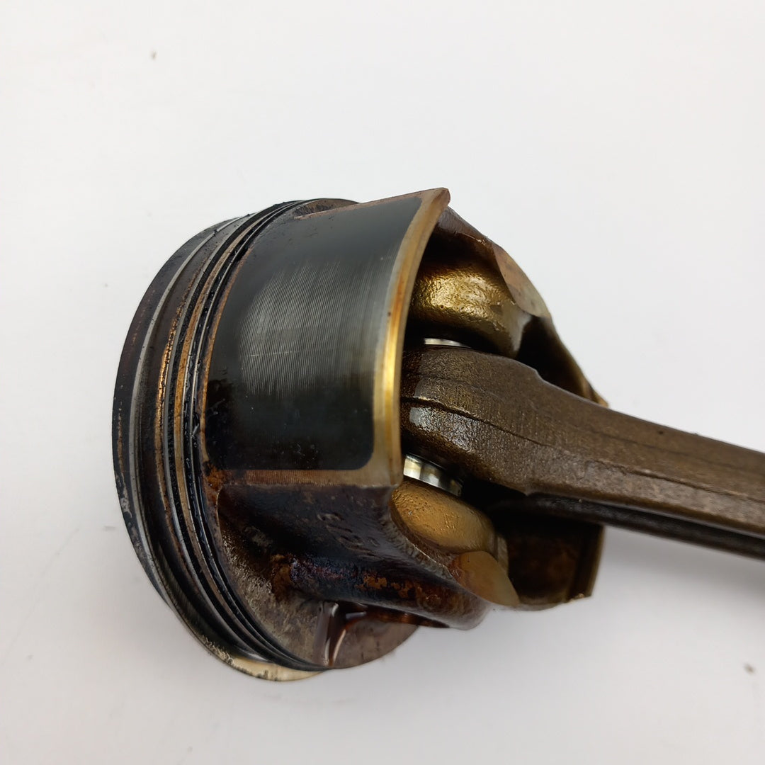 Бутало с биела Opel Corsa E 1,4 Turbo B14NEJ