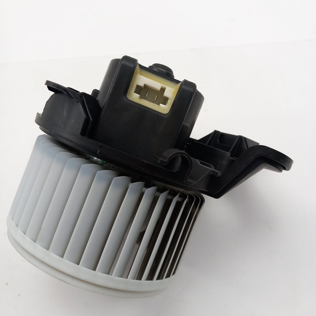 Вентилатор парно Opel Corsa E