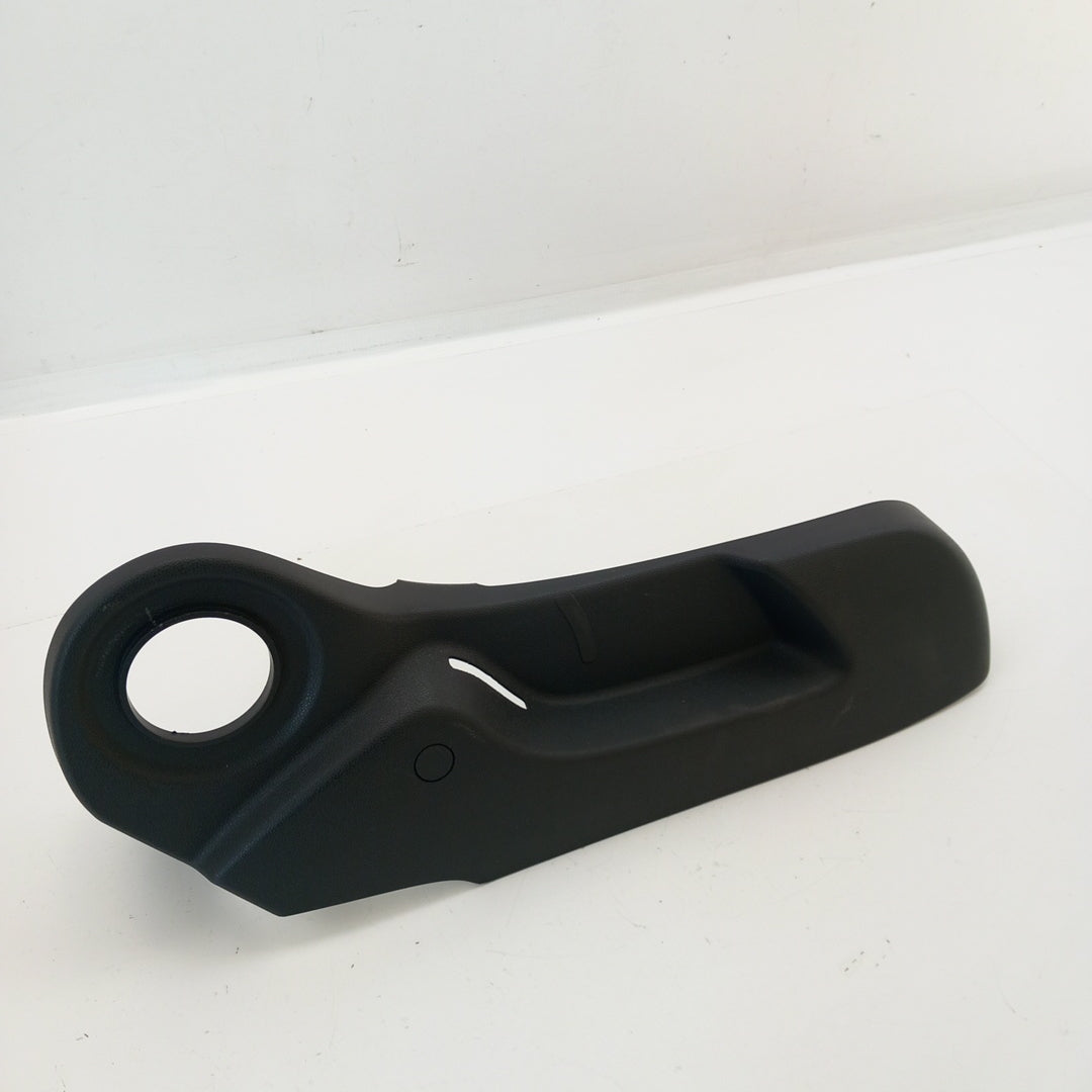 Пластмаса седалка предна дясна външна Opel Corsa E