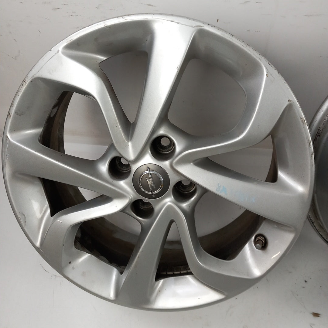 Джанта алуминиева 16" цола на бройка 6,5xJ16 IS40 4x100 ET 39 вентил сензор Opel Corsa E