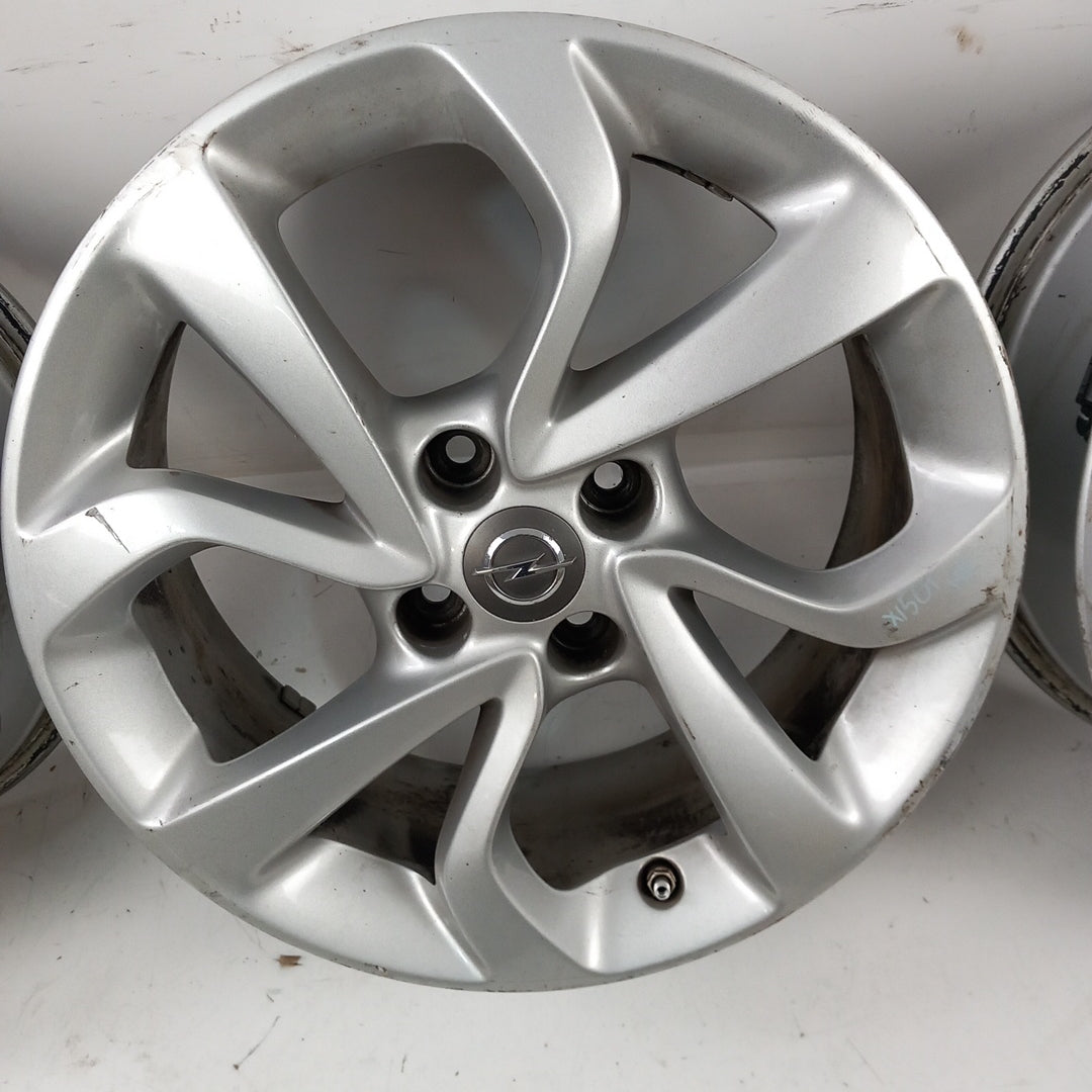 Джанта алуминиева 16" цола на бройка 6,5xJ16 IS40 4x100 ET 39 вентил сензор Opel Corsa E