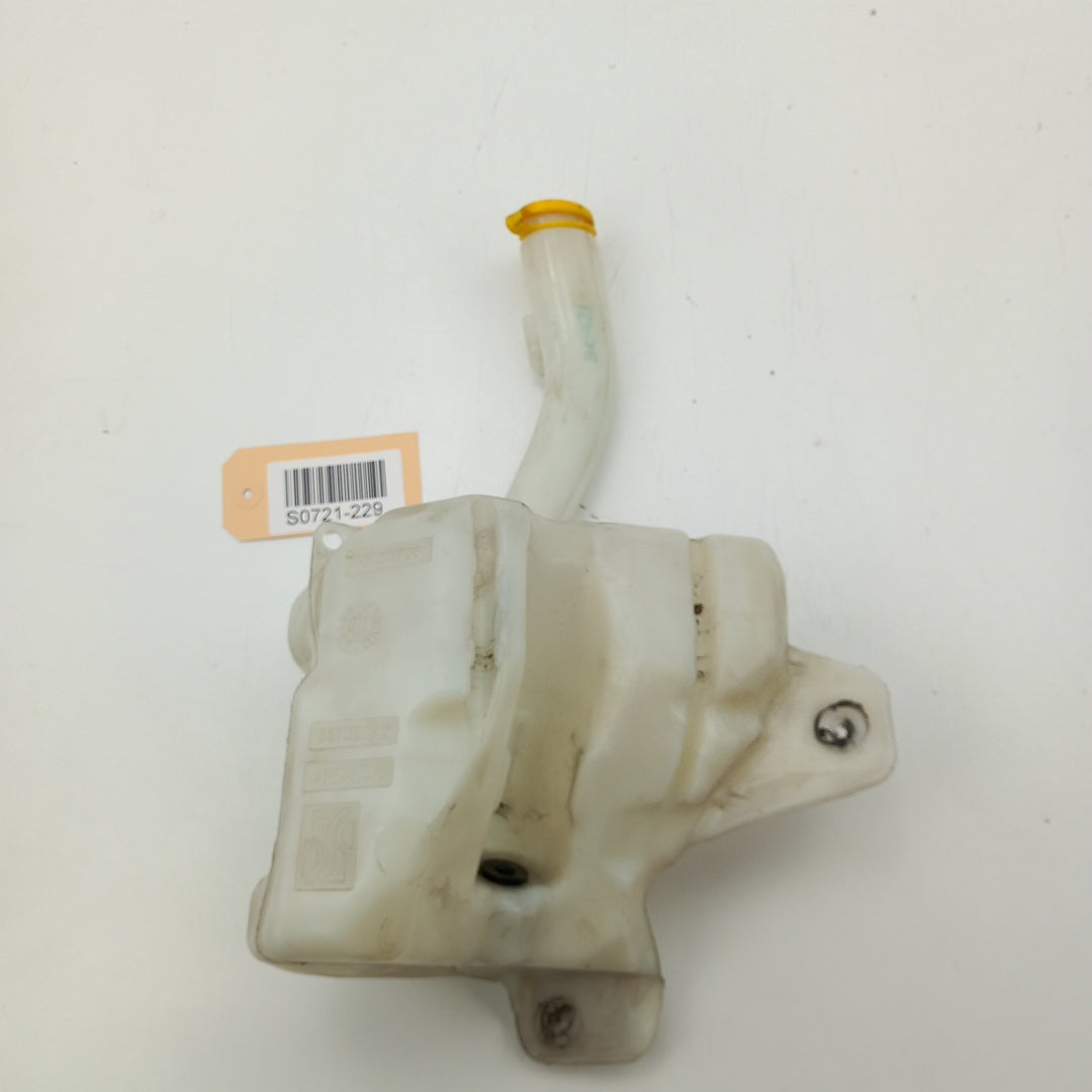 Казанче течност чистачки Opel Corsa D