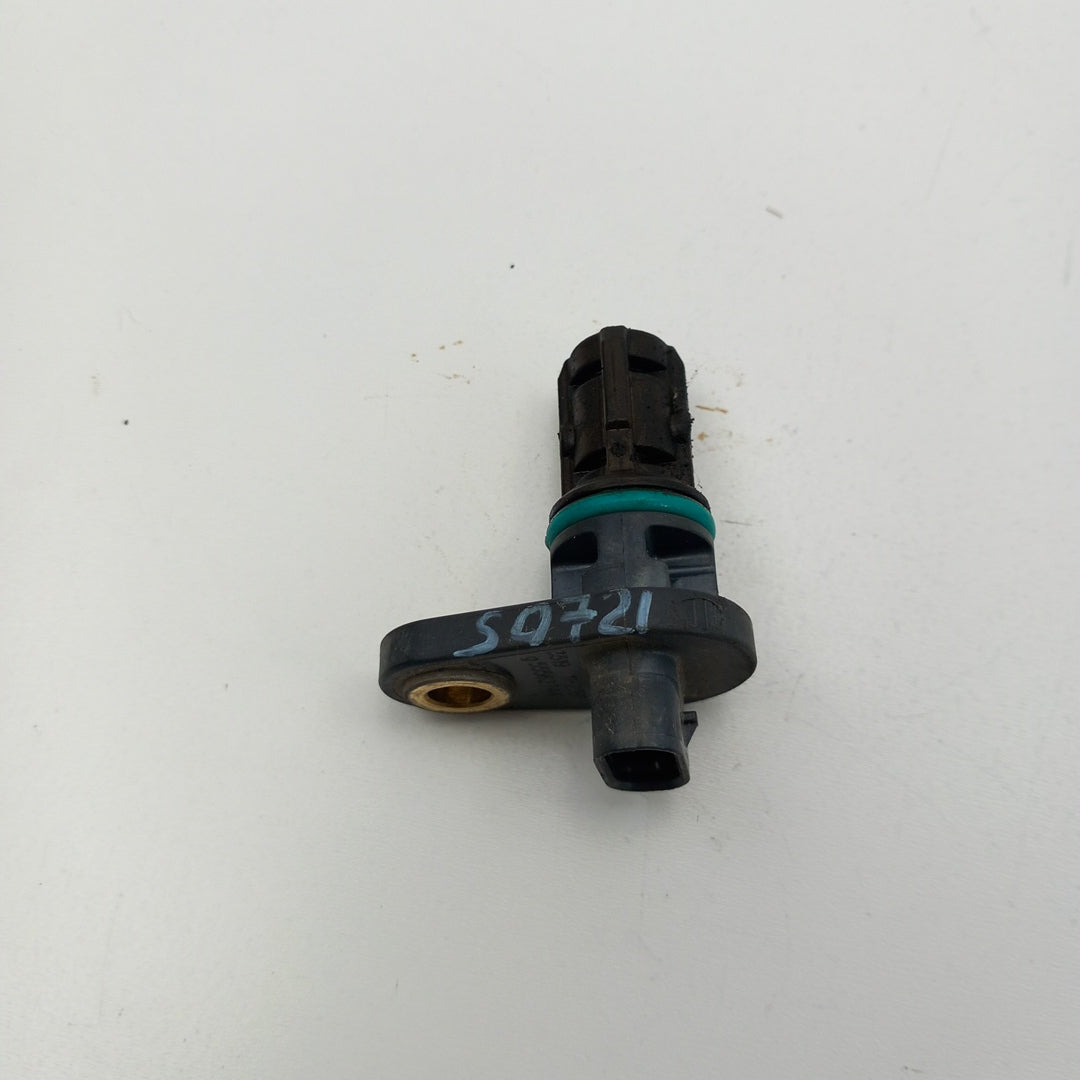 Импулсен датчик колянов вал Opel Corsa D 1,2 A12XER