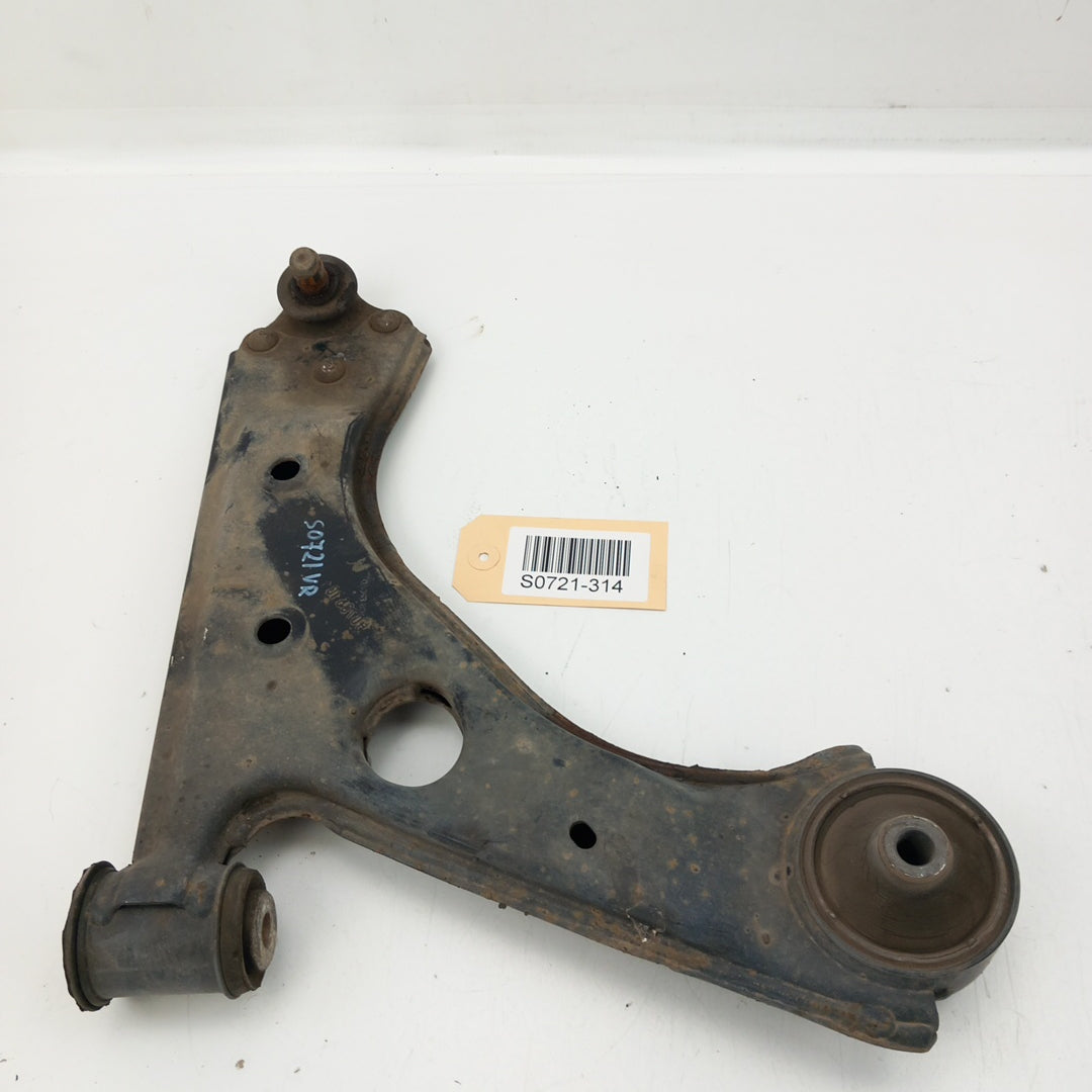 Носач преден десен Opel Corsa D