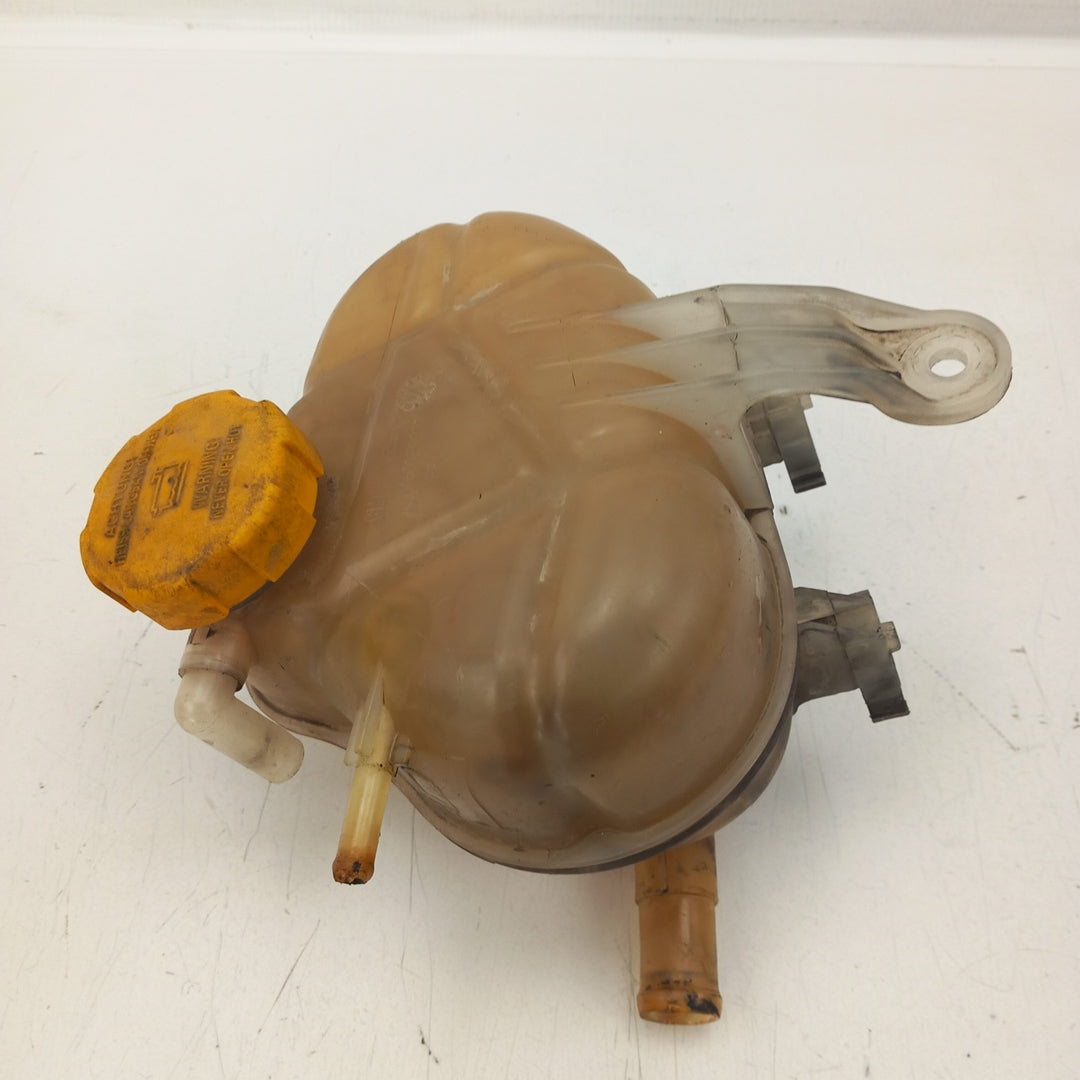 Казанче охладителна течност с капачка Opel Corsa D 1,2 A12XER