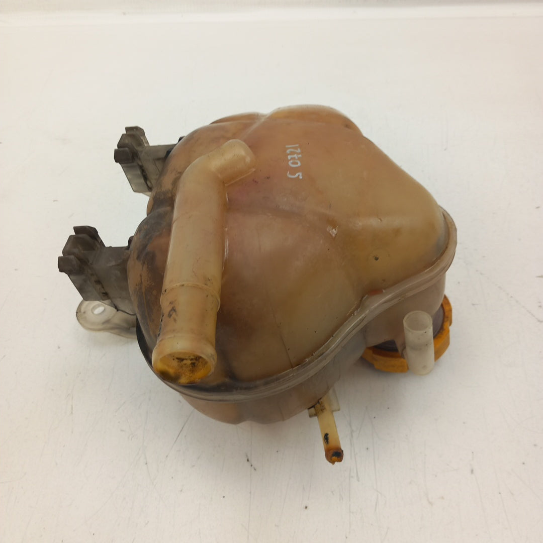 Казанче охладителна течност с капачка Opel Corsa D 1,2 A12XER