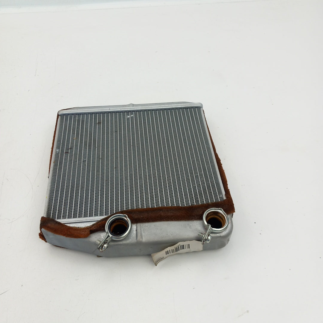 Радиатор парно Opel Corsa D