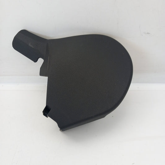 Пластмаса седалка предна дясна вътрешна Opel Corsa D