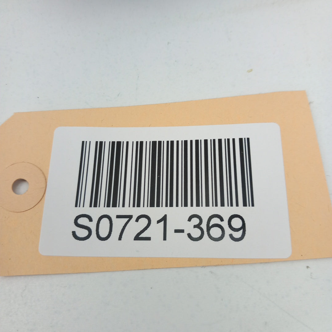 Пластмаса седалка предна дясна вътрешна Opel Corsa D