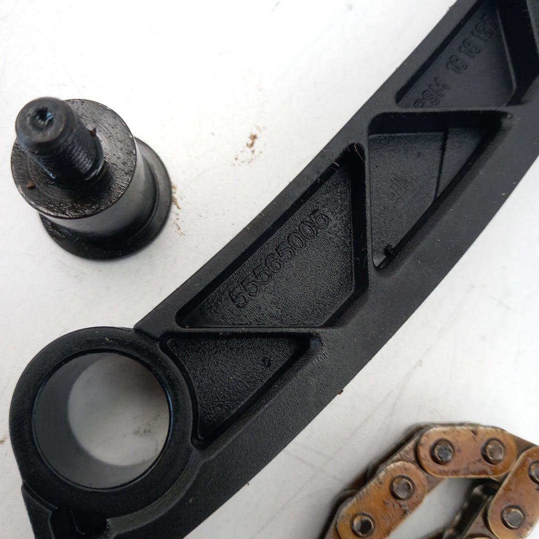 Обтегачи зъбно колело и верига непълен комплект със забележка Opel Corsa D 1,2 A12XER