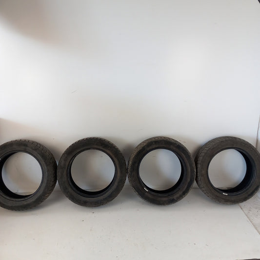 Комплект 16 " цола 4 бр. всесезонни гуми 195/55R16 87 V M+S 4Season Tyfoon