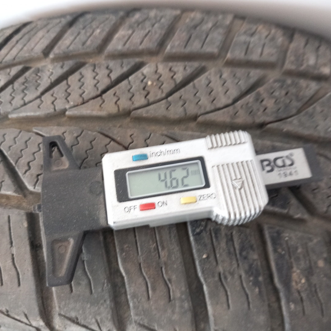 Комплект 16 " цола 4 бр. всесезонни гуми 195/55R16 87 V M+S 4Season Tyfoon