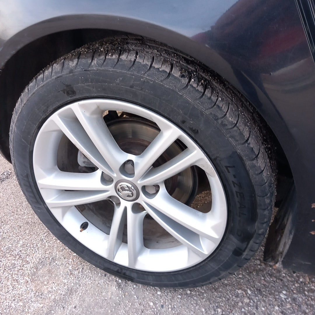 Opel Insignia A 2,0 CDTI A20DTH graphitе 2011 / G0912 снимки