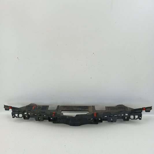 Водач предна броня централен Opel Insignia A