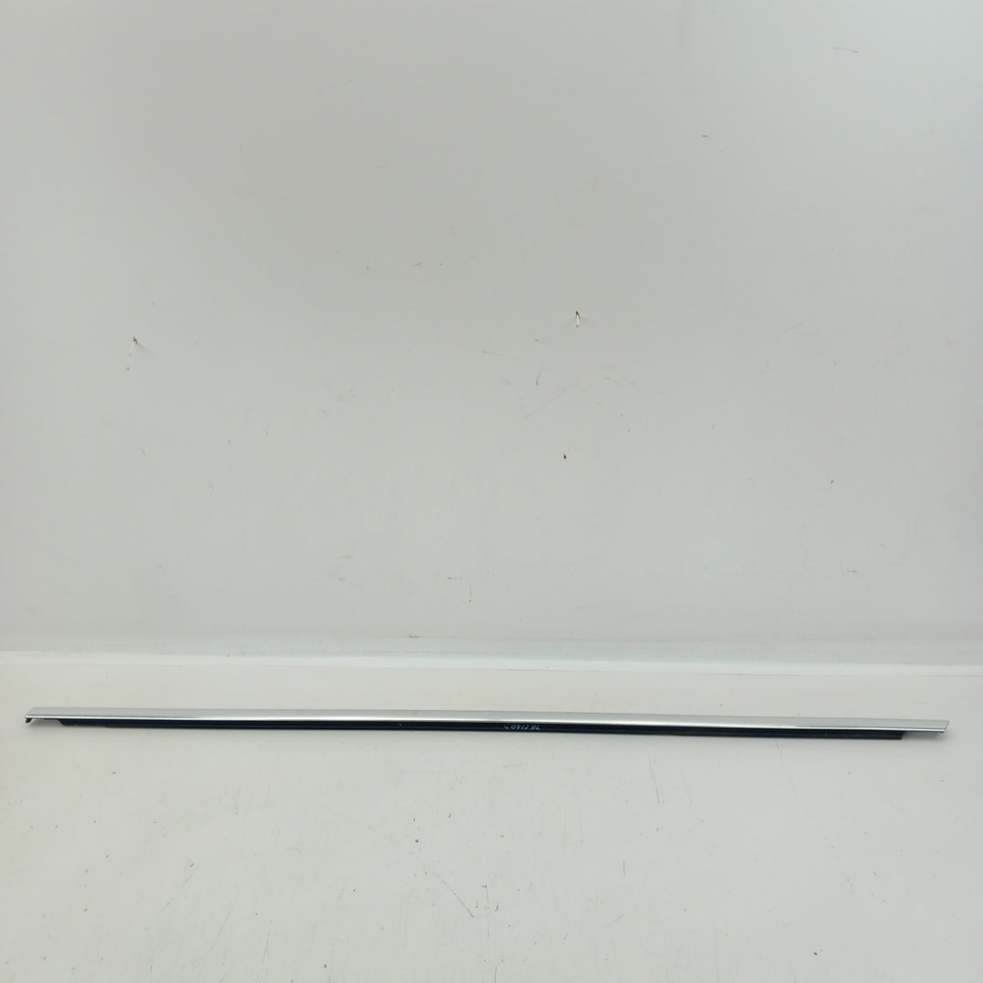 Лайстна стъкло на врата задна лява външна хром Opel Insignia A хечбек