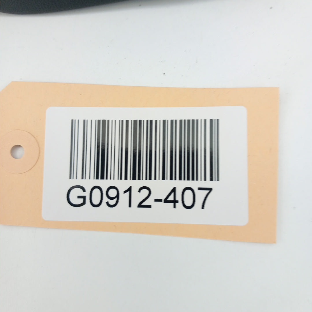 Пластмаса седалка предна лява вътрешна Opel Insignia A