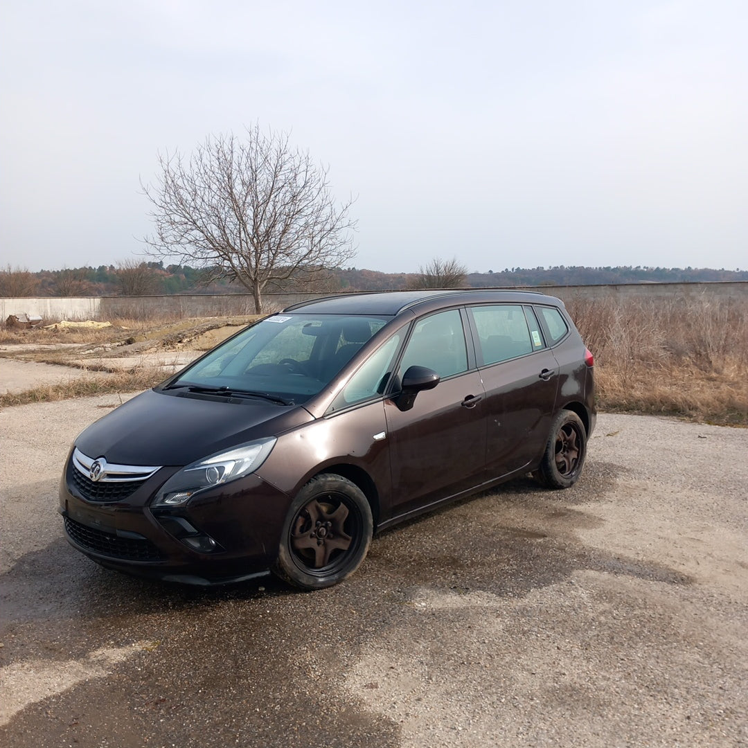 Opel Zafira C Tourer 2,0 CDTI 170 PS B20DTH 2015 снимки / P1202
