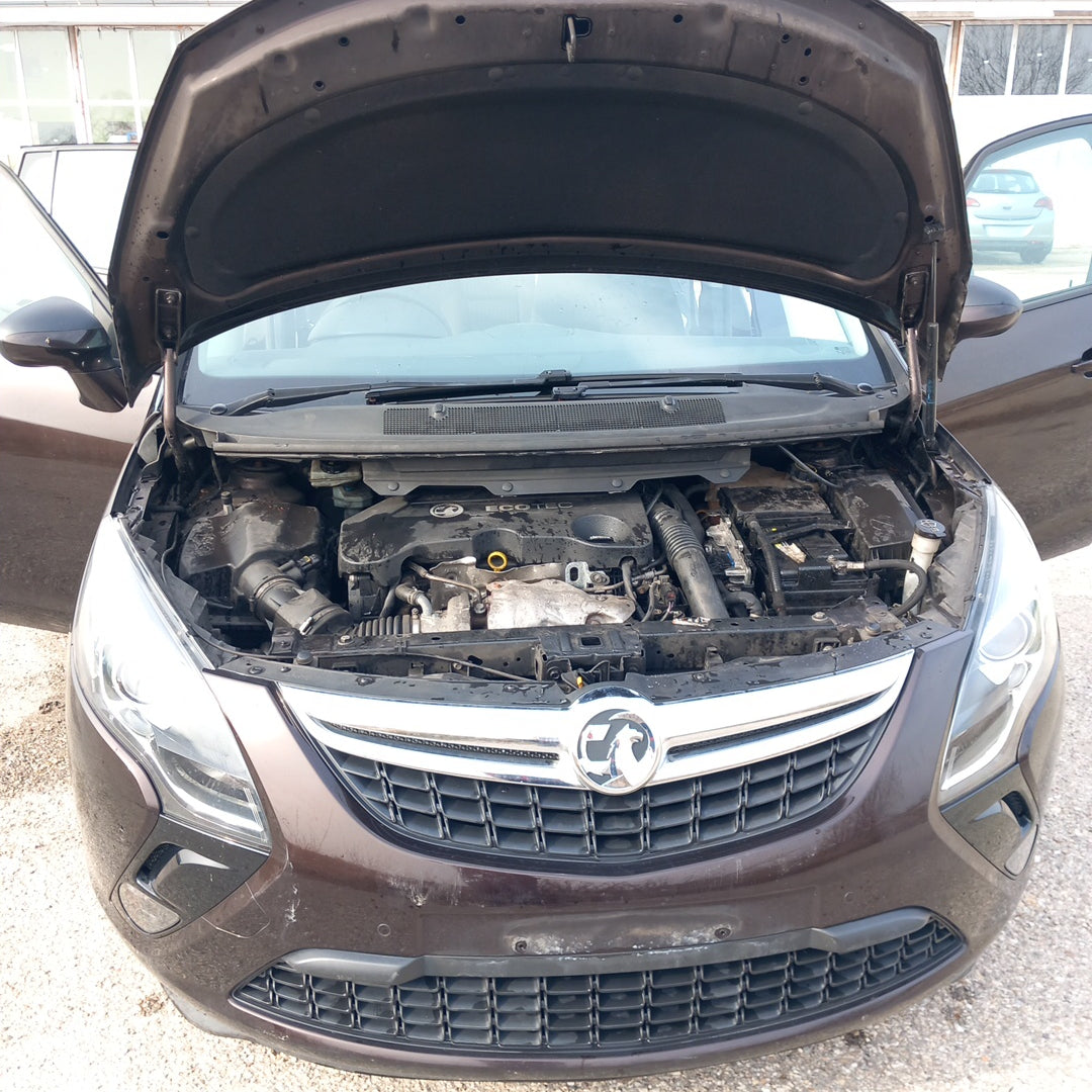 Opel Zafira C Tourer 2,0 CDTI 170 PS B20DTH 2015 снимки / P1202