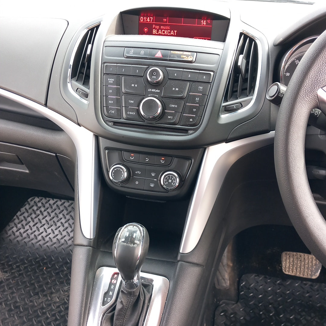 Opel Zafira C Tourer 2,0 CDTI 170 PS B20DTH 2015 снимки / P1202