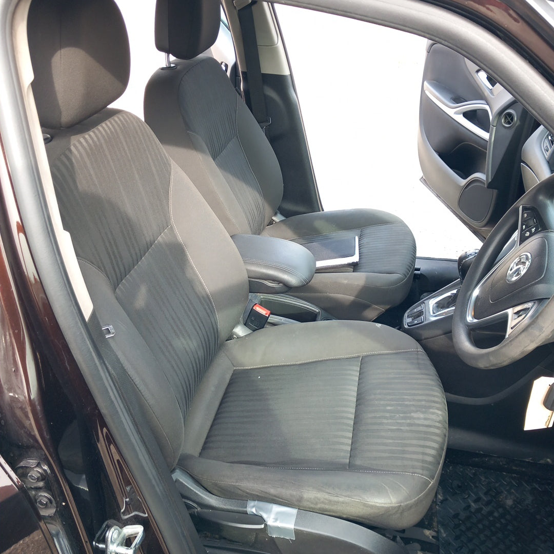 Opel Zafira C Tourer 2,0 CDTI 170 PS B20DTH 2015 снимки / P1202