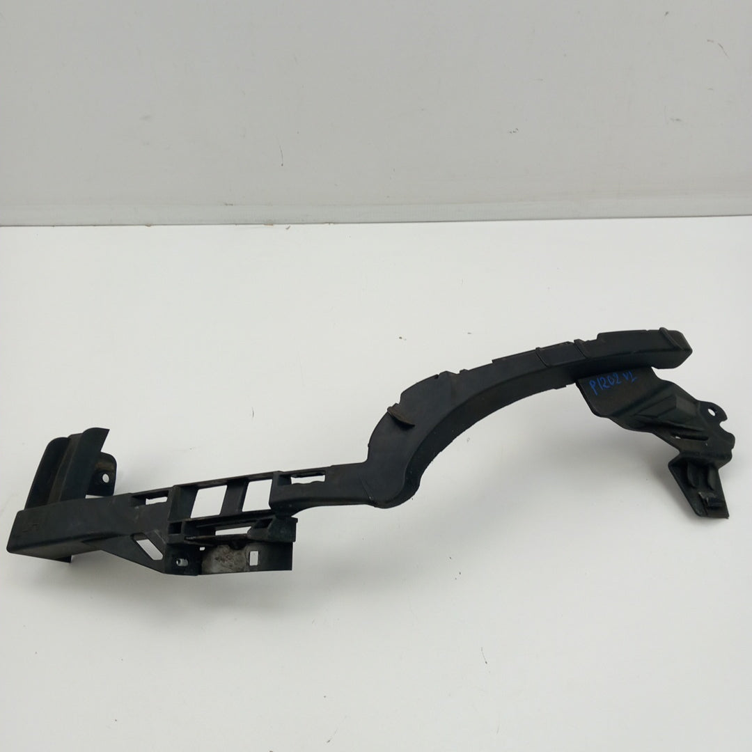 Водач предна броня ляв Opel Zafira C Tourer