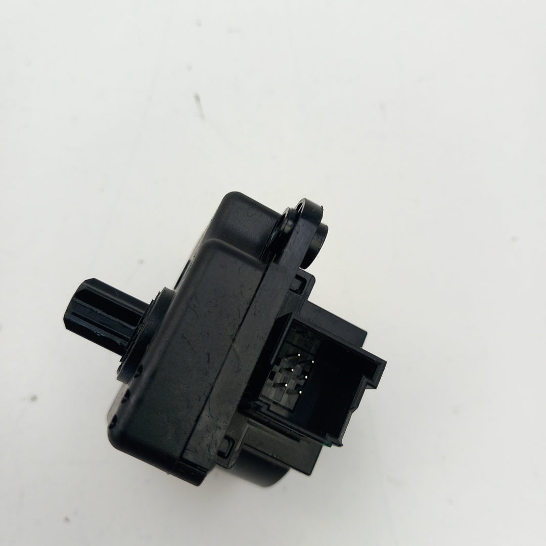 Моторче клапи климатик/парно DA644001 U a 44 Opel Zafira C Tourer