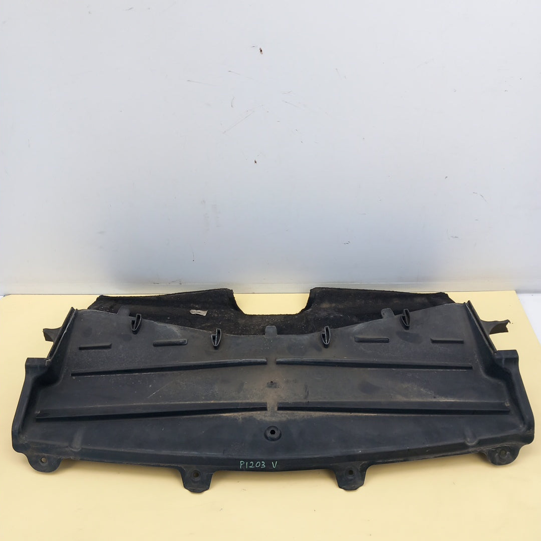 Капак кутия клапан въздух парно счупени държачи двата края Opel Zafira C Tourer