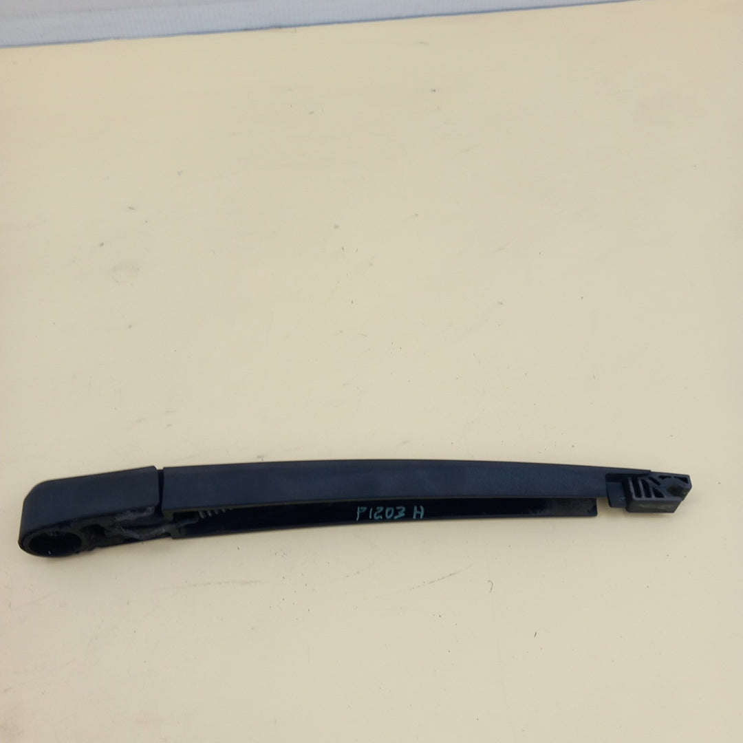 Рамо чистачка задно стъкло Opel Zafira C Tourer