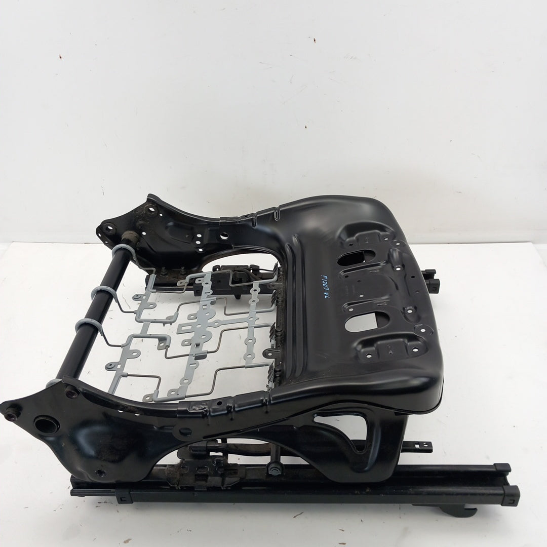 Конзола седалка предна лява RHD Opel Zafira C Tourer