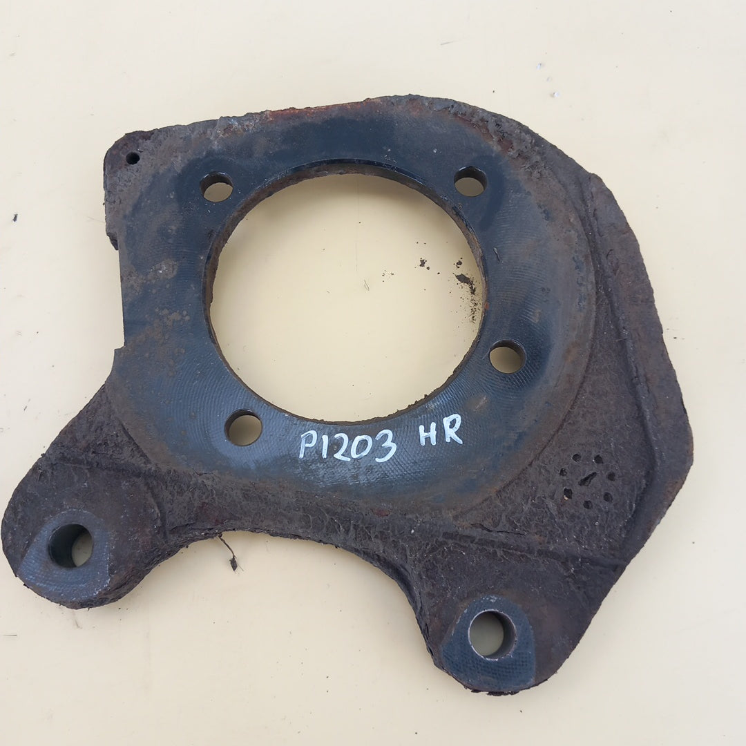 Държач спирачен диск заден десен Opel Zafira C Tourer