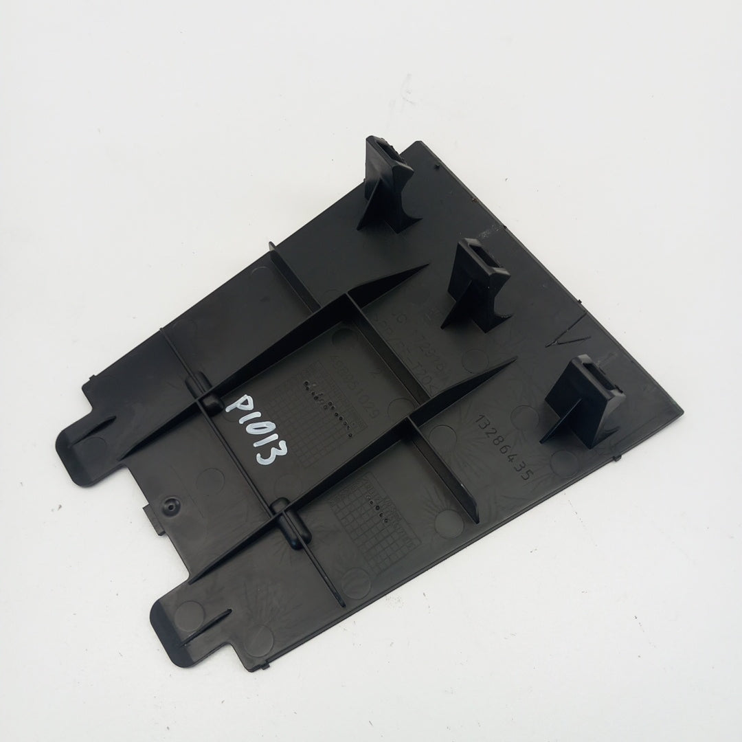 Пластмаса средна конзола Opel Astra J