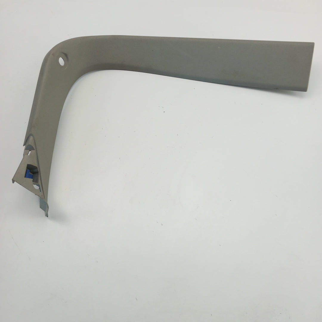 Пластмаса капак багажник горна дясна Titanium Bright Opel Astra J 5 врати