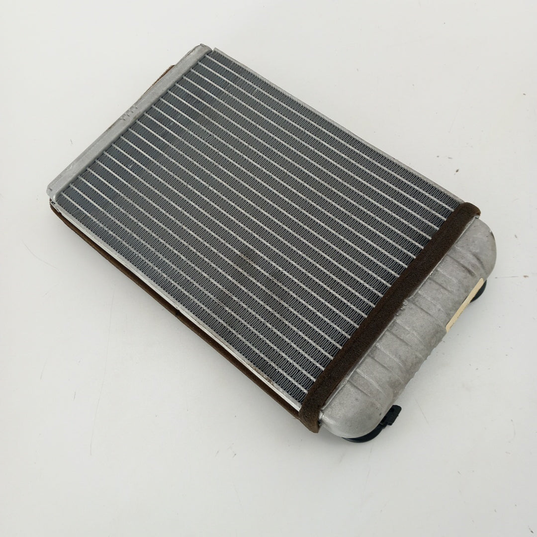 Радиатор парно Opel Astra J