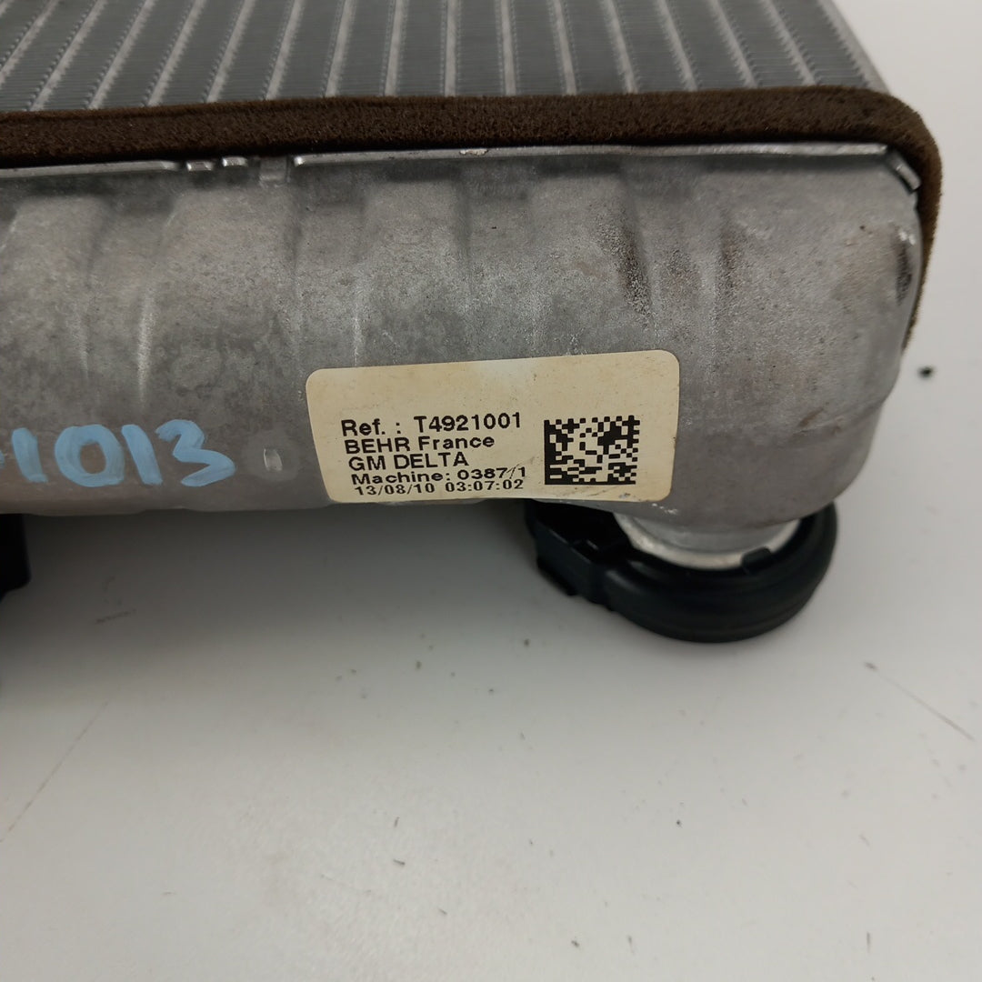 Радиатор парно Opel Astra J