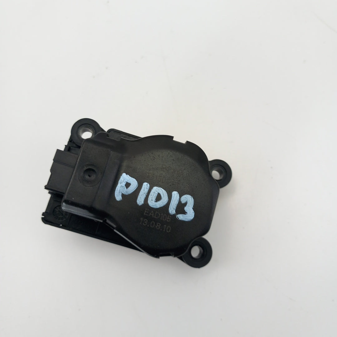 Моторче клапи климатик/парно U9518001 Opel Astra J