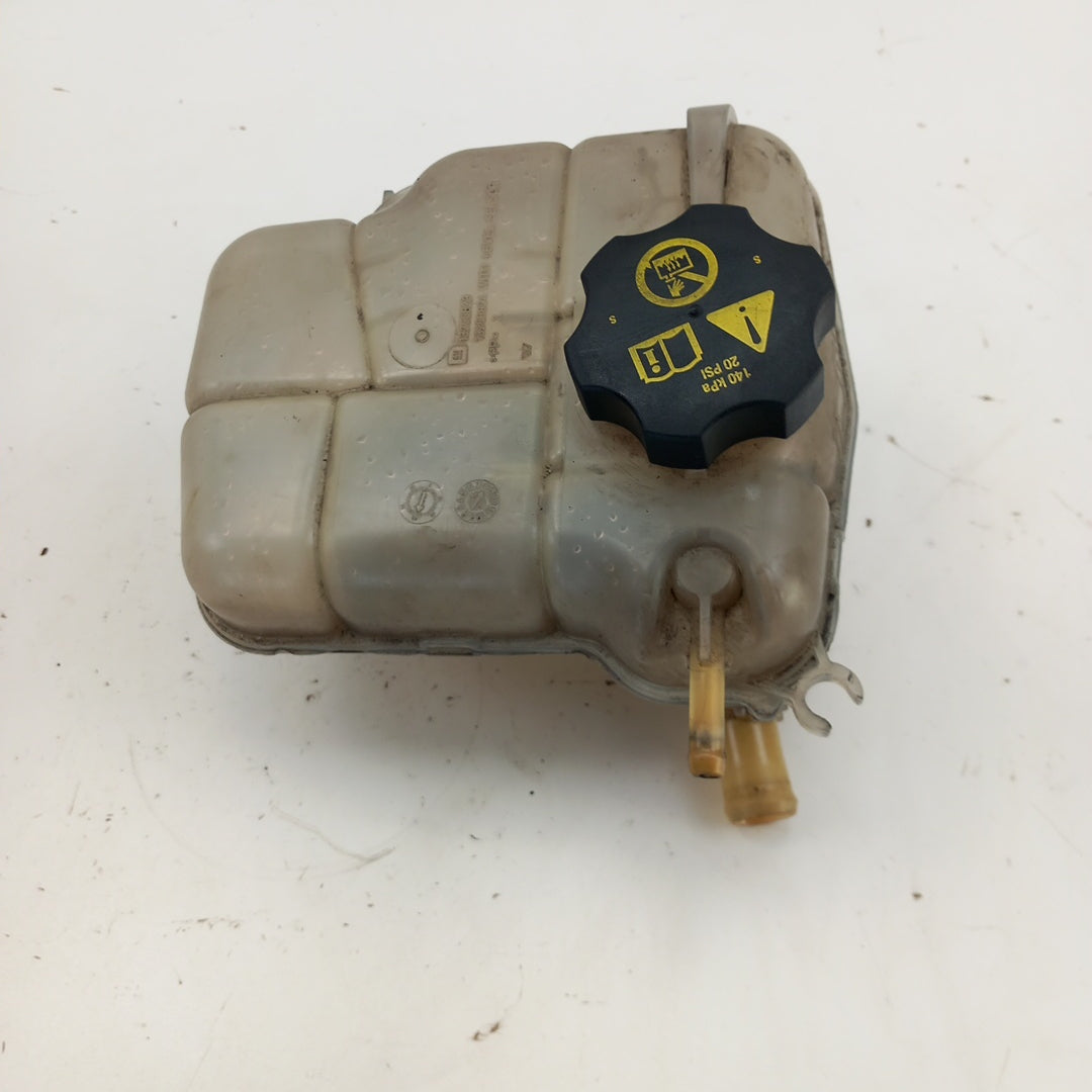 Казанче охладителна течност Opel Astra J 1,3 CDTI A13DTE