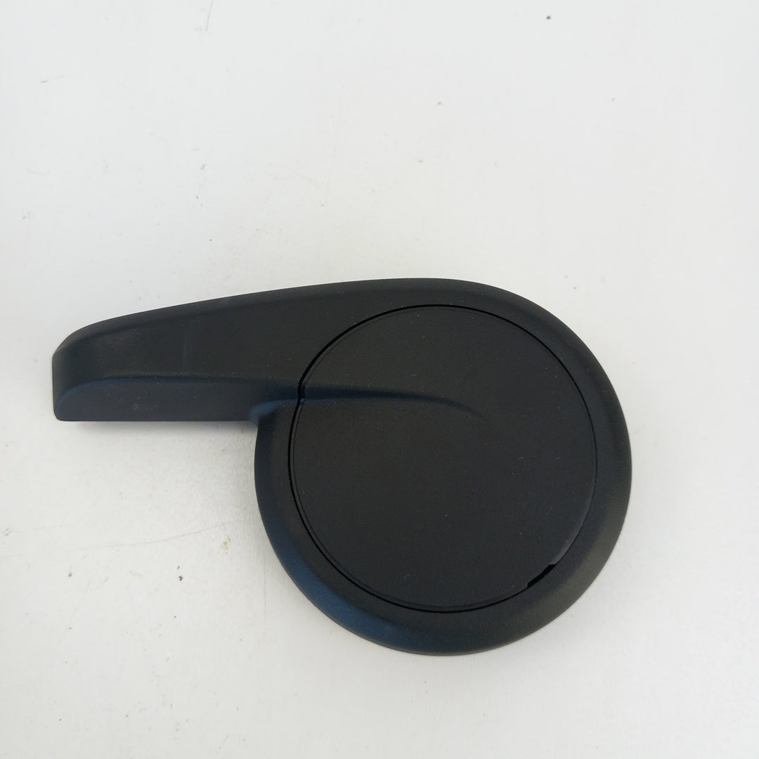 Дръжка седалка предна лява настройка облегалка черна Opel Astra J