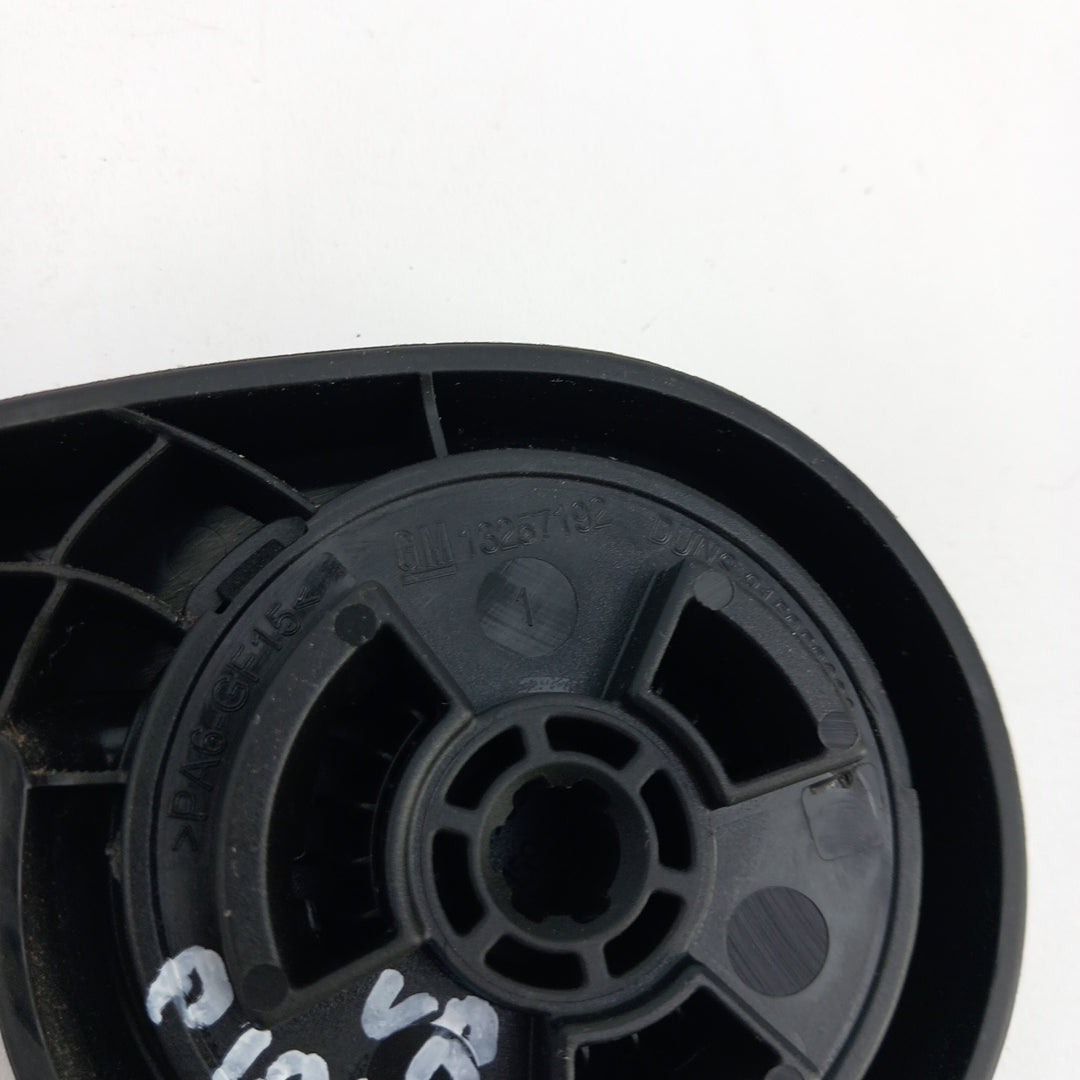 Дръжка седалка предна дясна настройка облегалка черна Opel Astra J