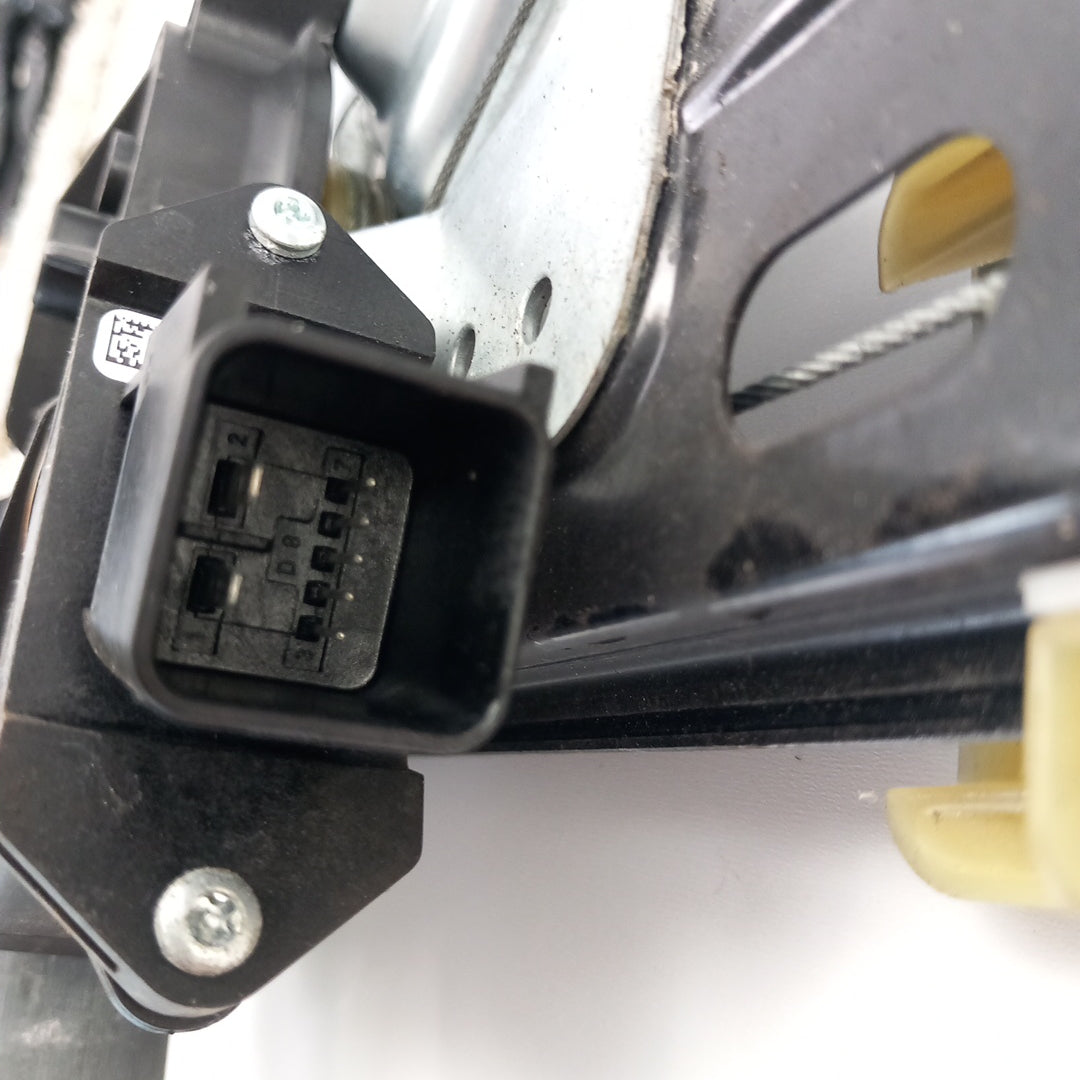 Стъклоповдигач електрически предна дясна врата Opel Astra J 5-Türer