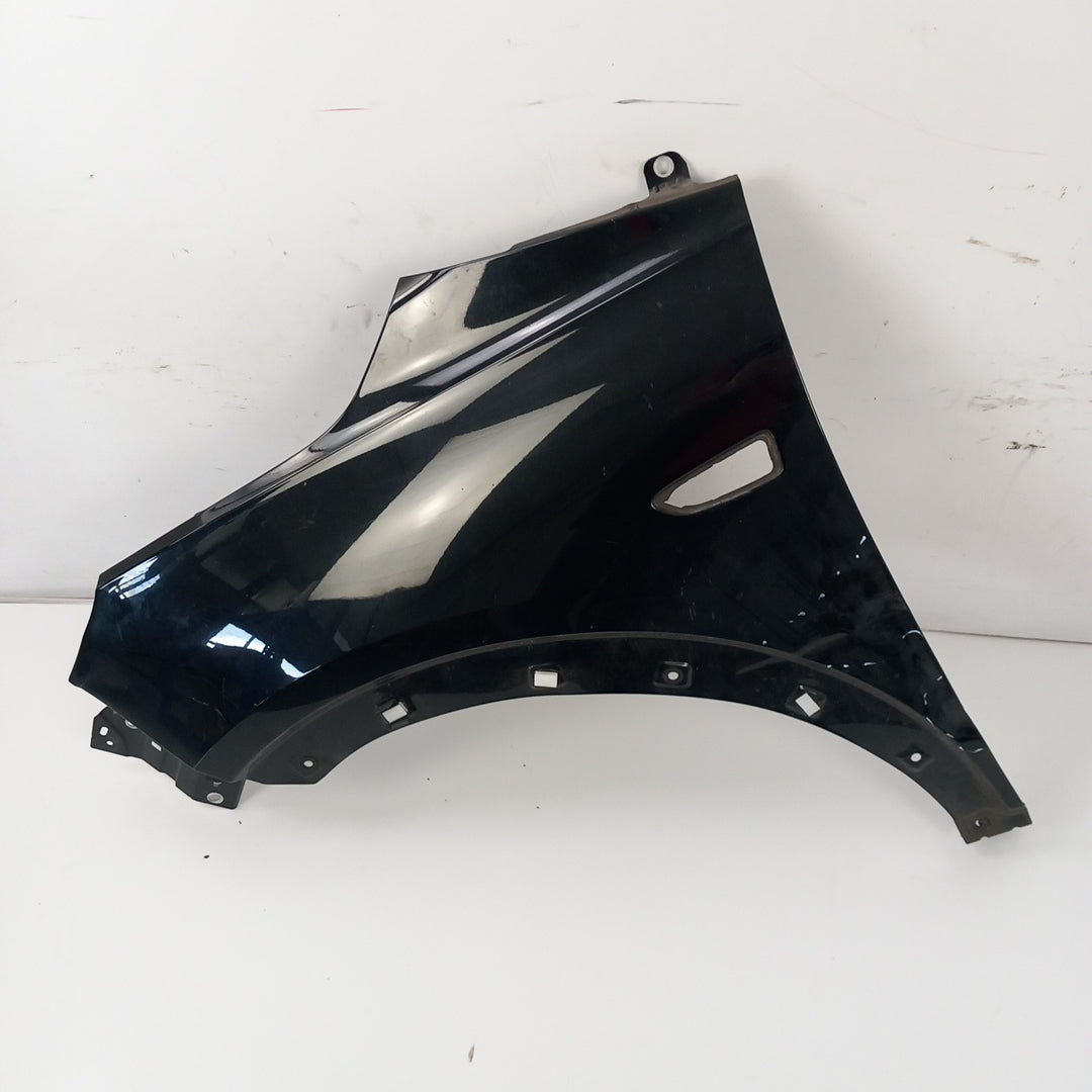 Калник преден ляв Дефект вдлъбнатини драскотини Z22Y Onyxschwarz Opel Crossland X