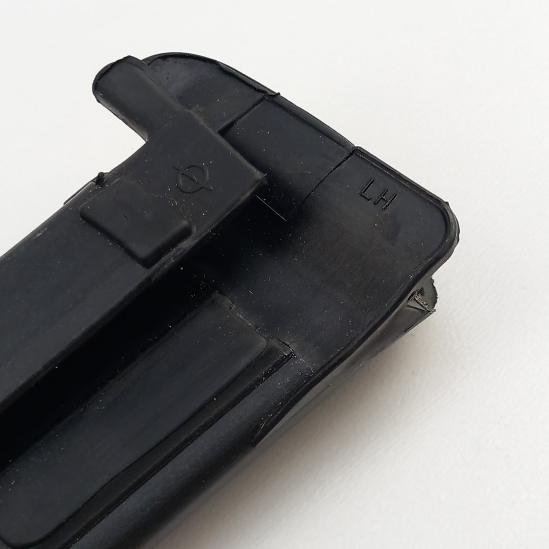 Лайстна стъкло на врата задна дясна вътрешна Opel Crossland X