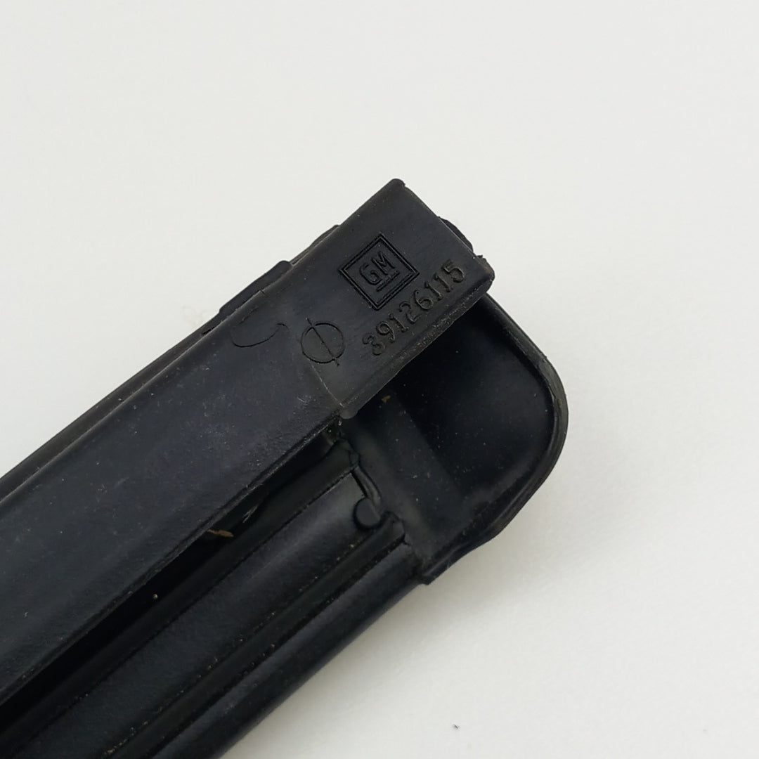 Лайстна стъкло на врата задна лява вътрешна Opel Crossland X