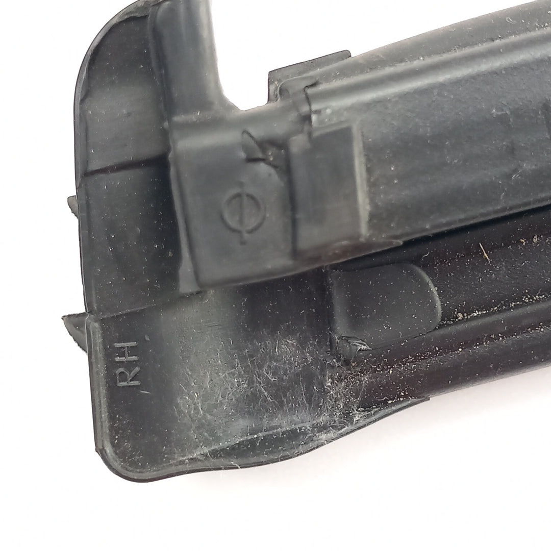 Лайстна стъкло на врата задна лява вътрешна Opel Crossland X