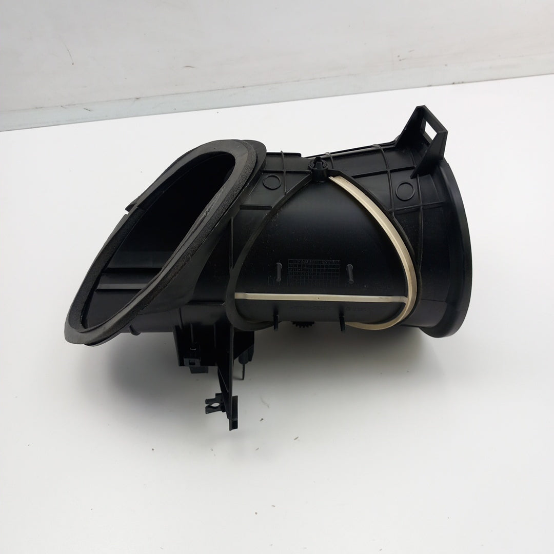 Въздуховод с клапа Opel Crossland X