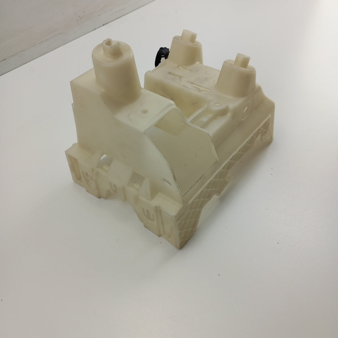 Кутия стойка бушониера Opel Crossland X 1,6 CDTI B16DT