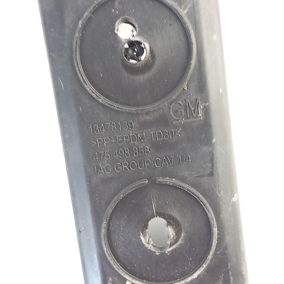 Водач задна броня десен Opel Crossland X