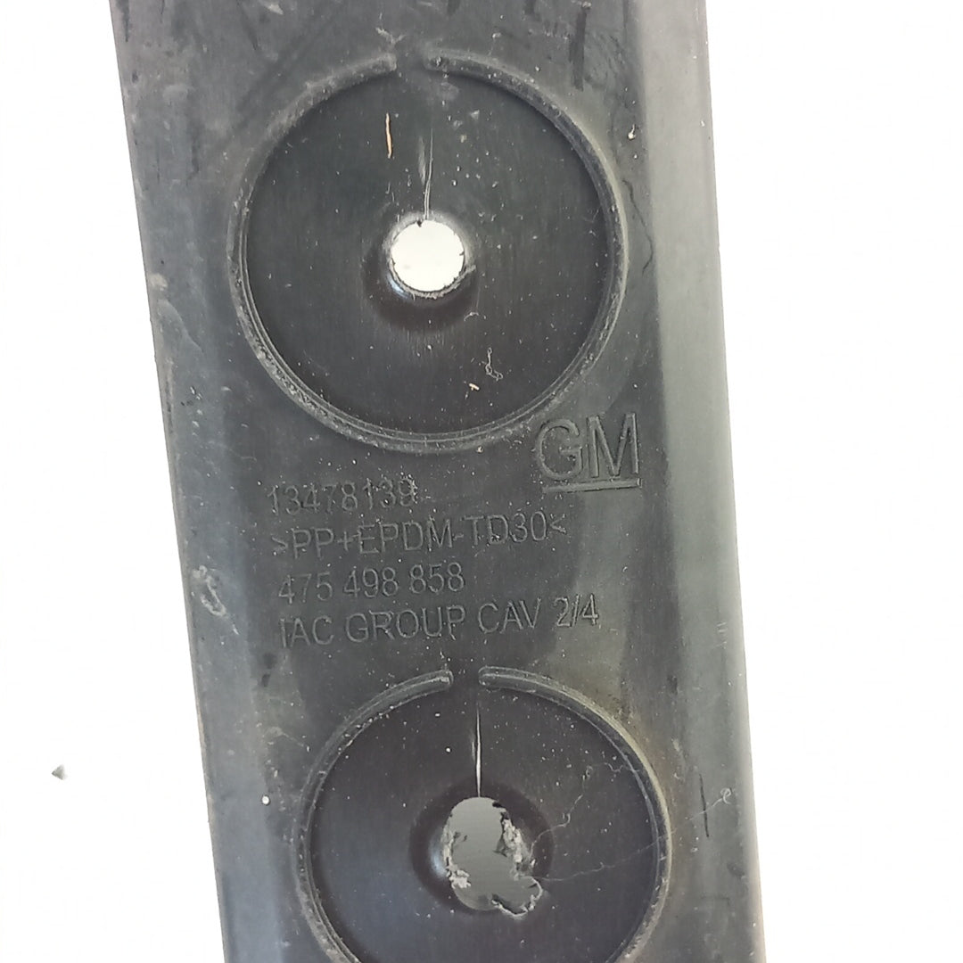 Водач задна броня ляв Opel Crossland X